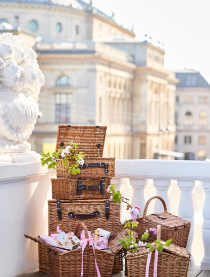 Maison Hamper on balcony