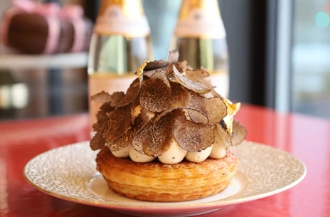 Fastelavnsbolle med trøffel i bredformat