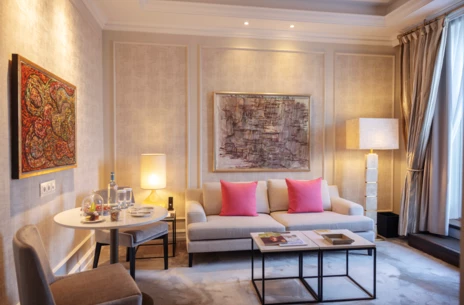 Deluxe Junior Suite 422