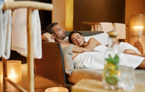 ROMANTIC GETAWAY