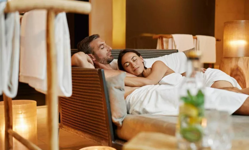 ROMANTIC GETAWAY 