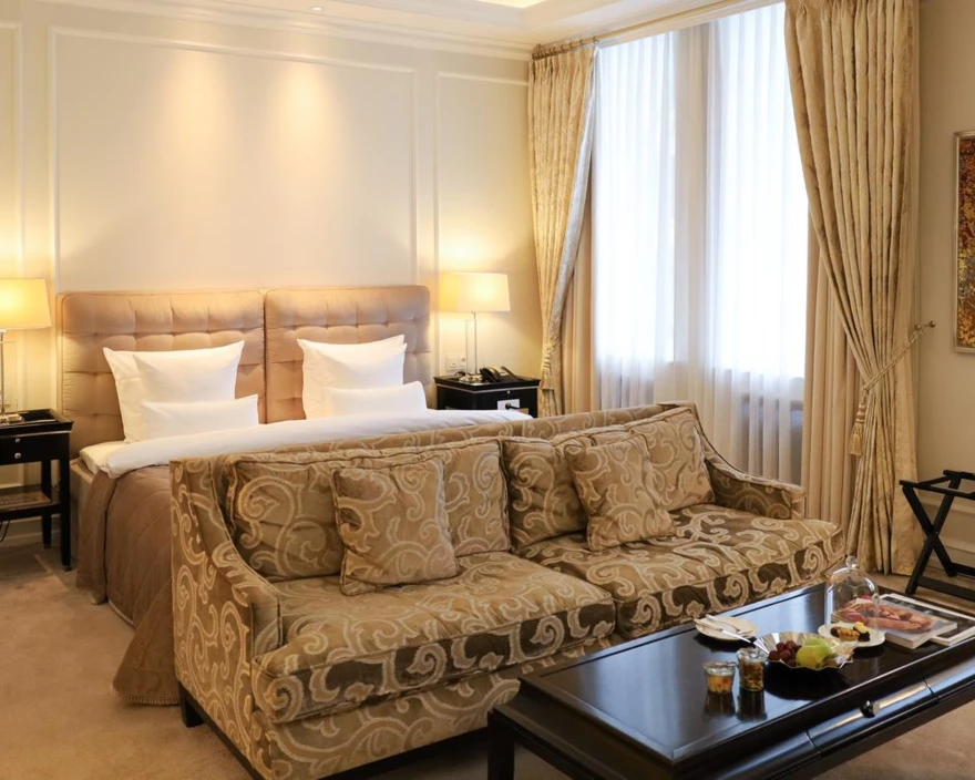 Superior Junior Suite 7-1200px