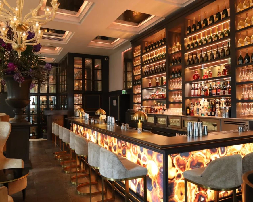 Balthazar Bar