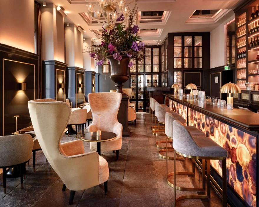 Balthazar Bar3