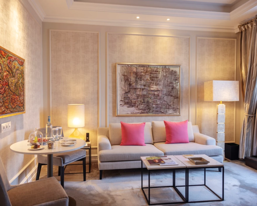 Deluxe Junior Suite 422