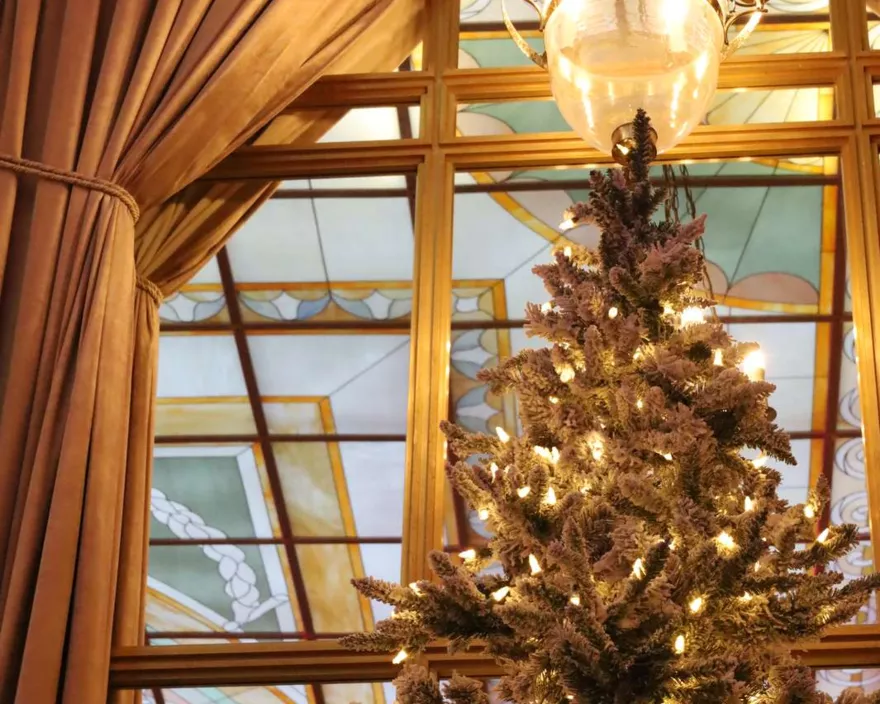 Christmas tree banquet