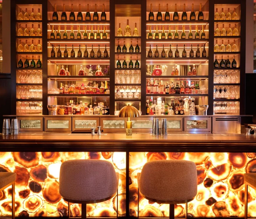 Balthazar Bar2